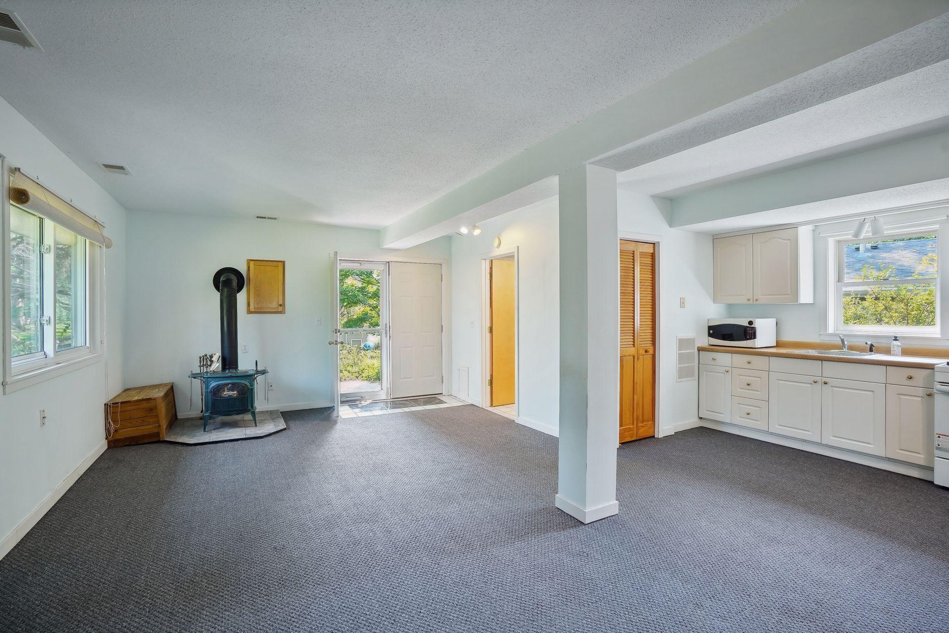 9965 Windsor Terrace