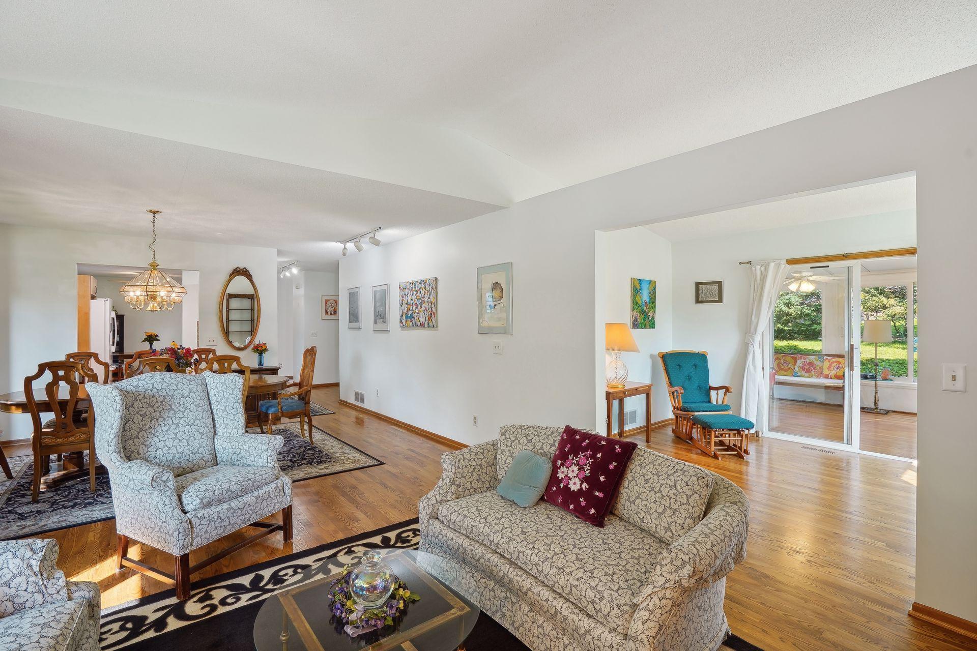 9965 Windsor Terrace