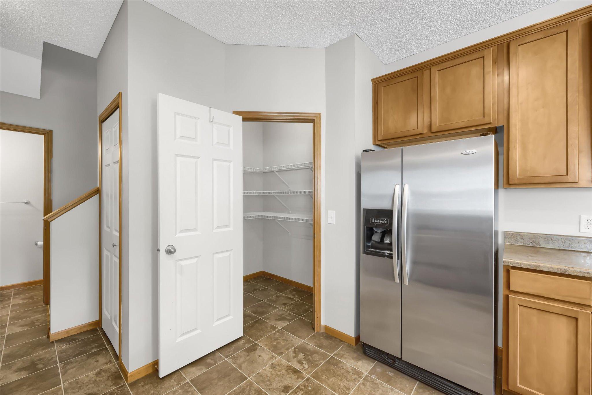 15652 Emerald Drive N Unit: 1