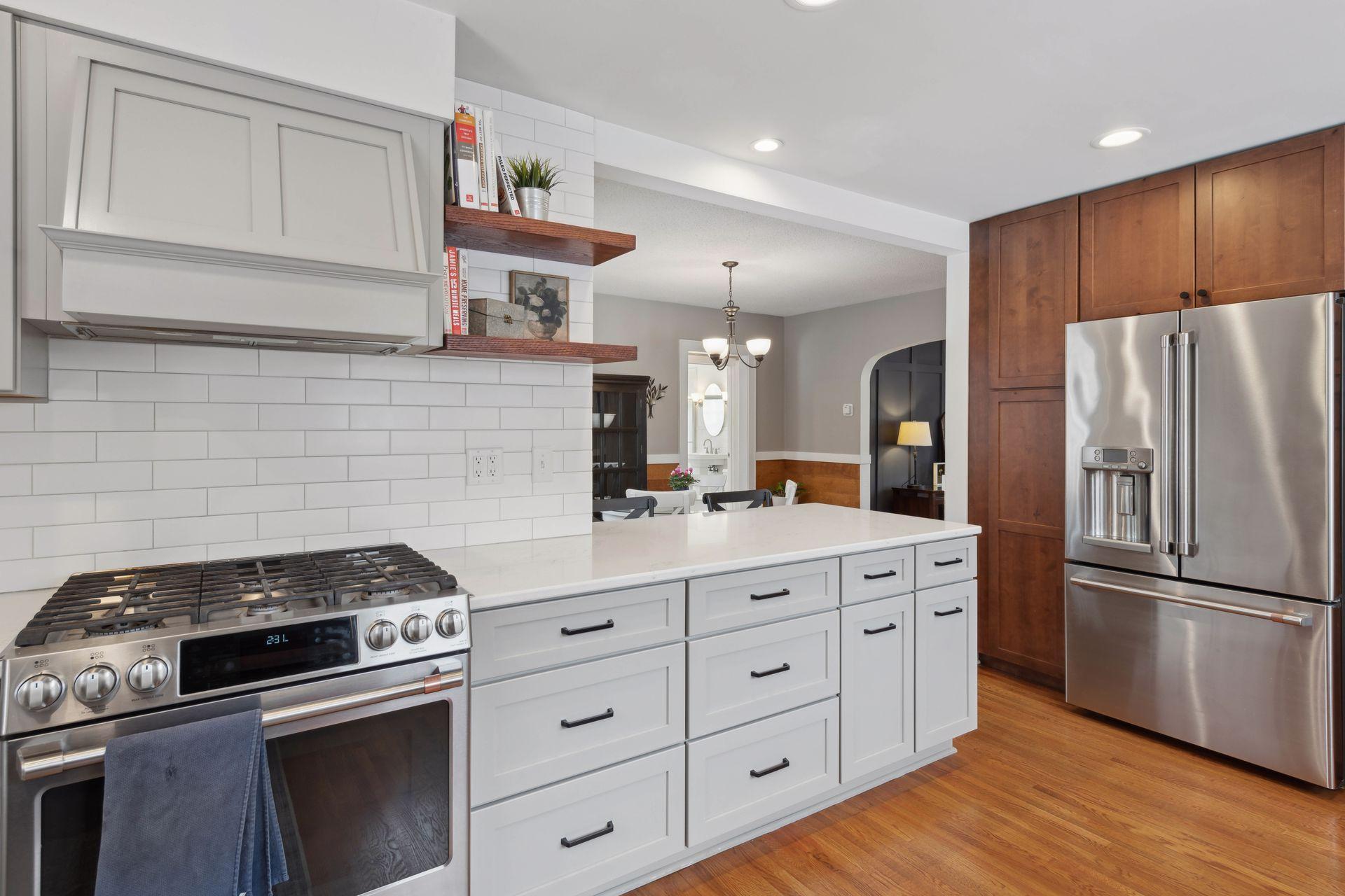 5149 Woodridge Road