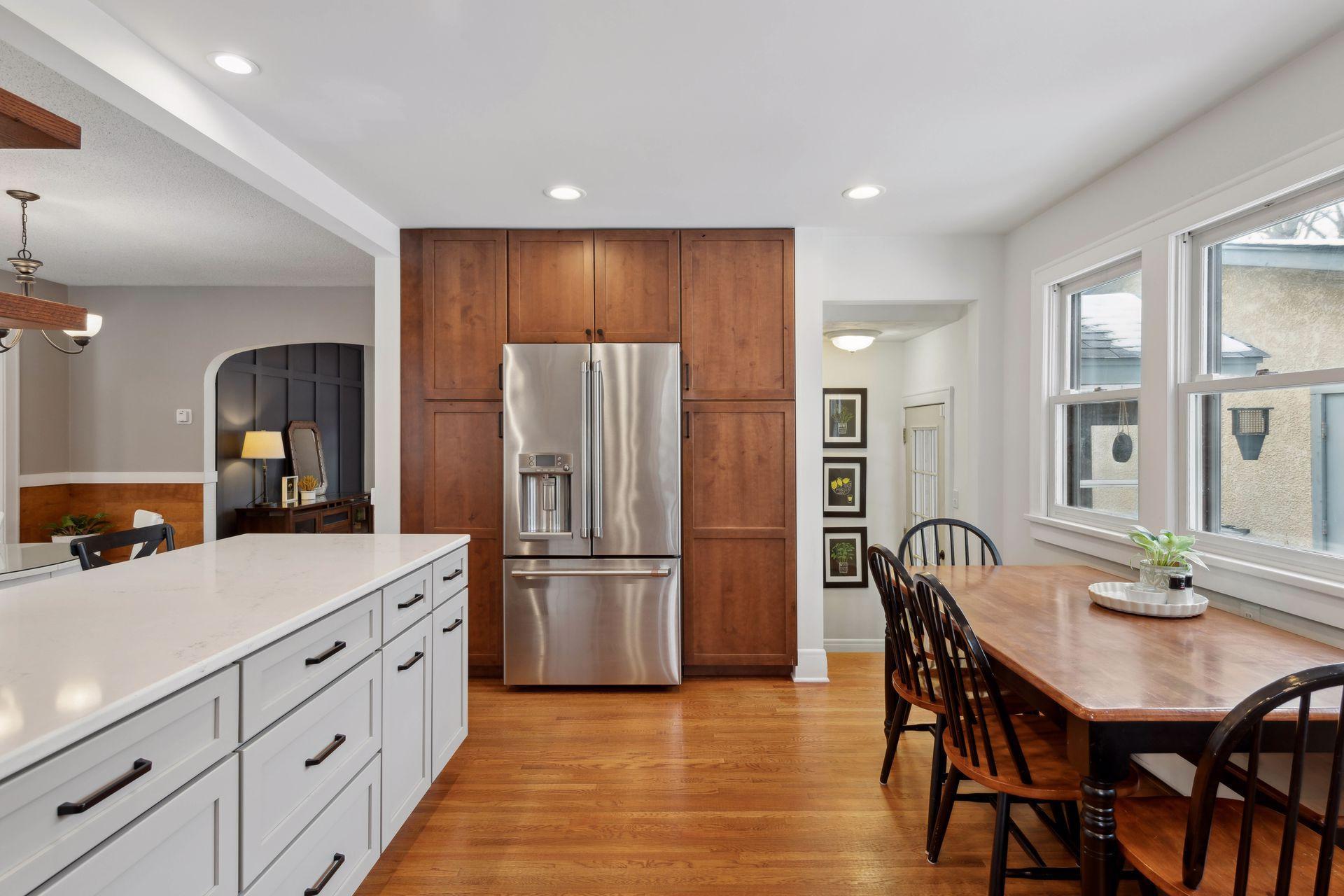 5149 Woodridge Road