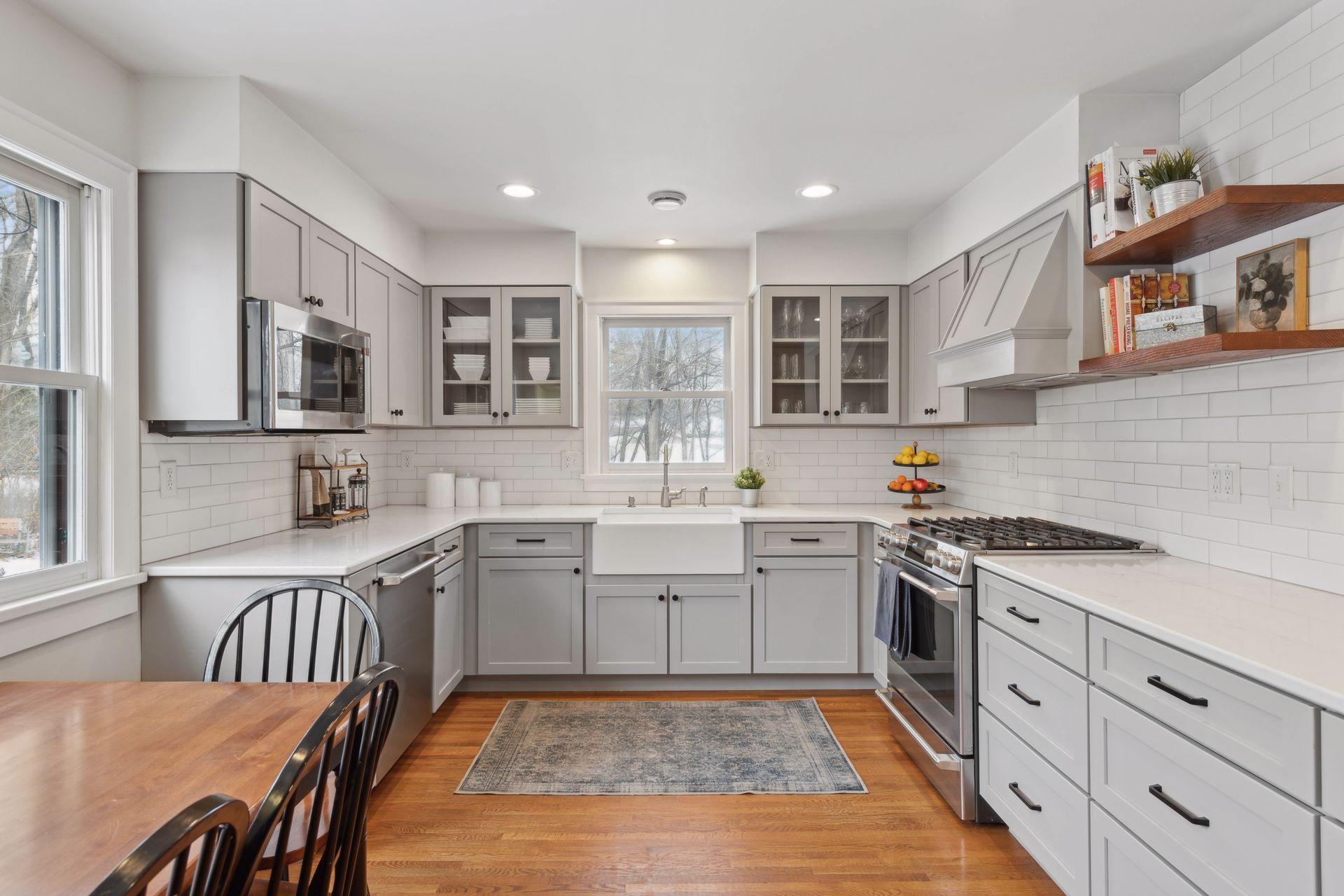 5149 Woodridge Road
