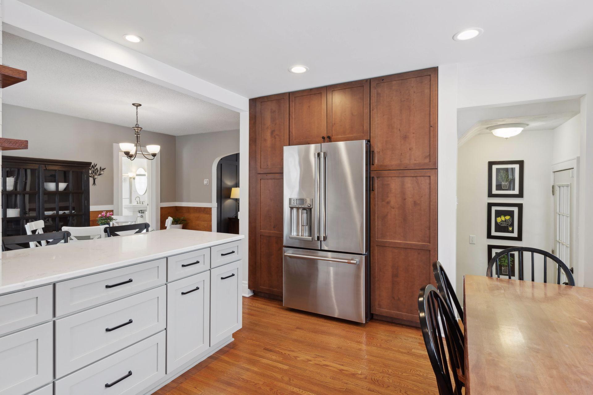 5149 Woodridge Road