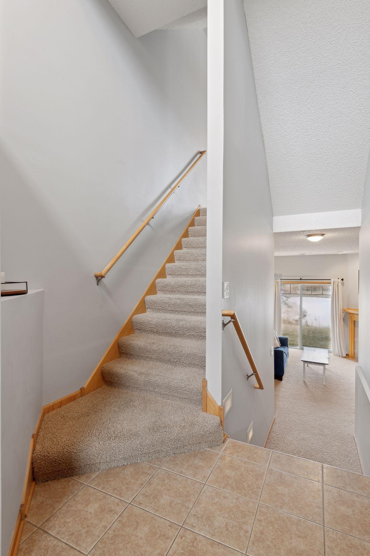 5065 Everest Lane N
