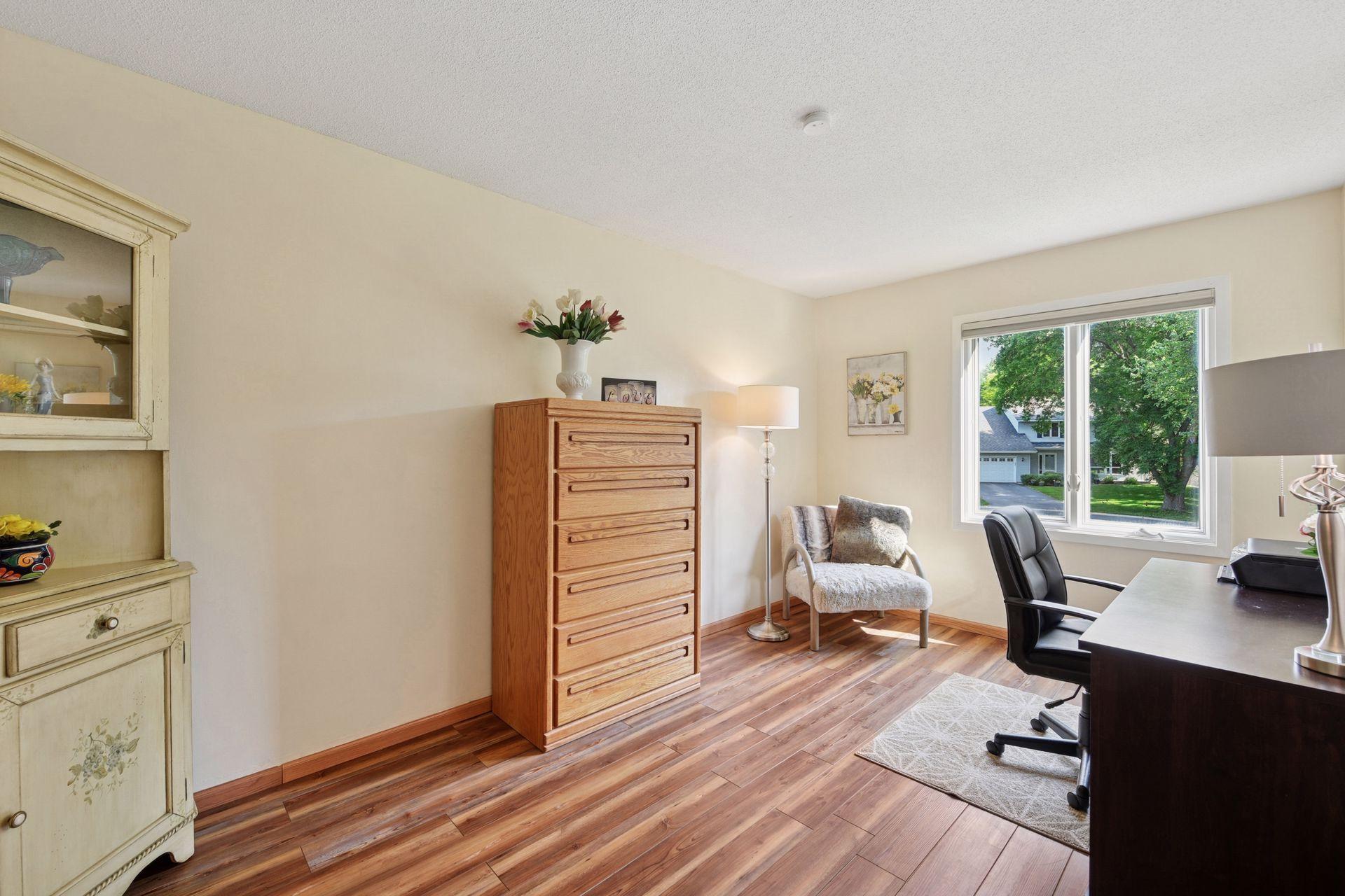 10464 Devonshire Place