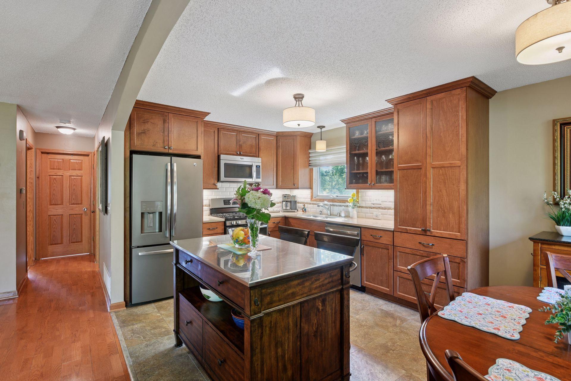 10464 Devonshire Place