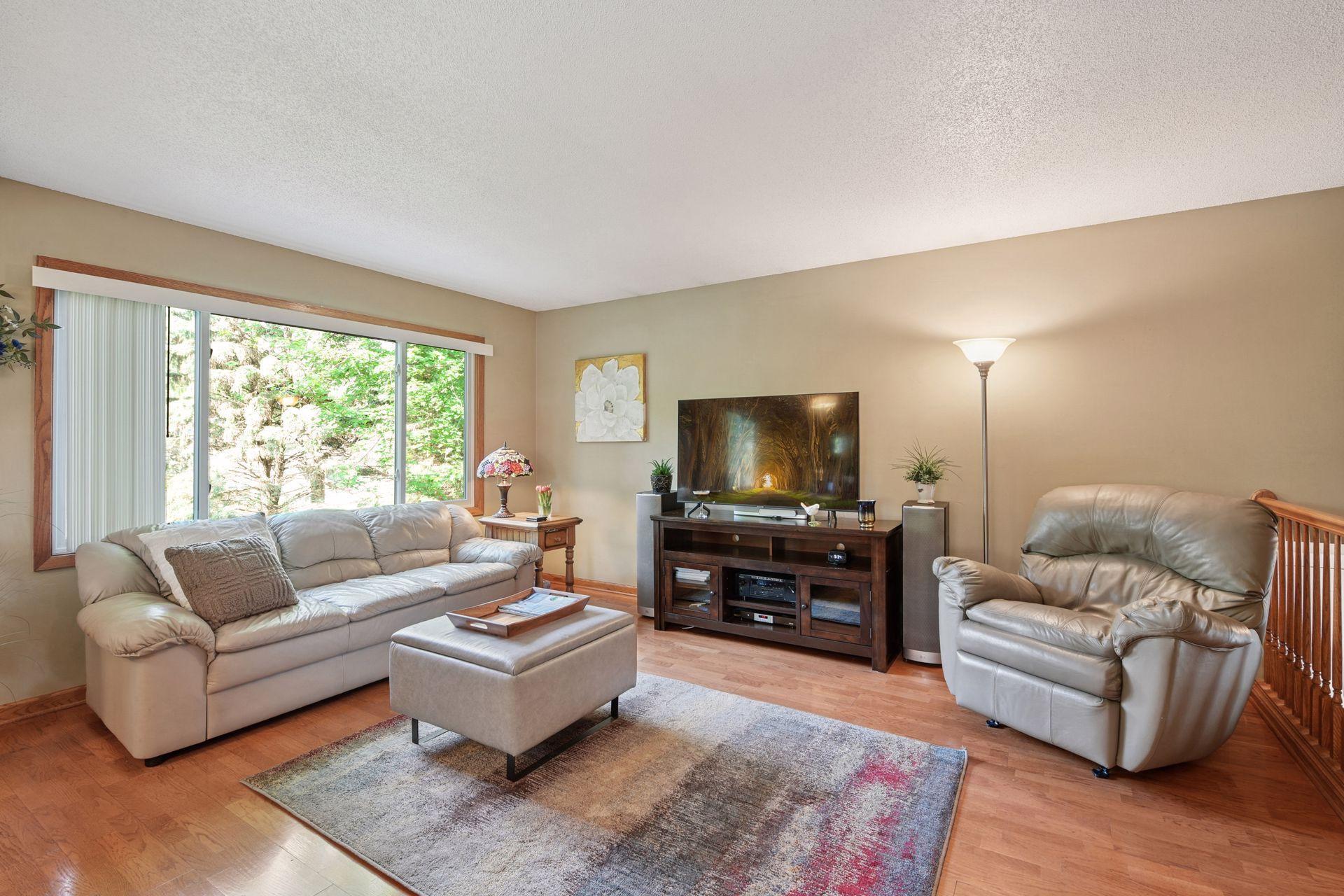 10464 Devonshire Place
