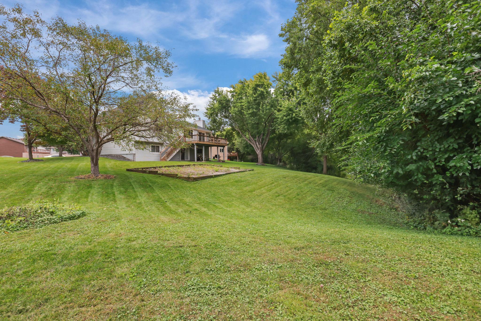 17017 Glencoe Circle