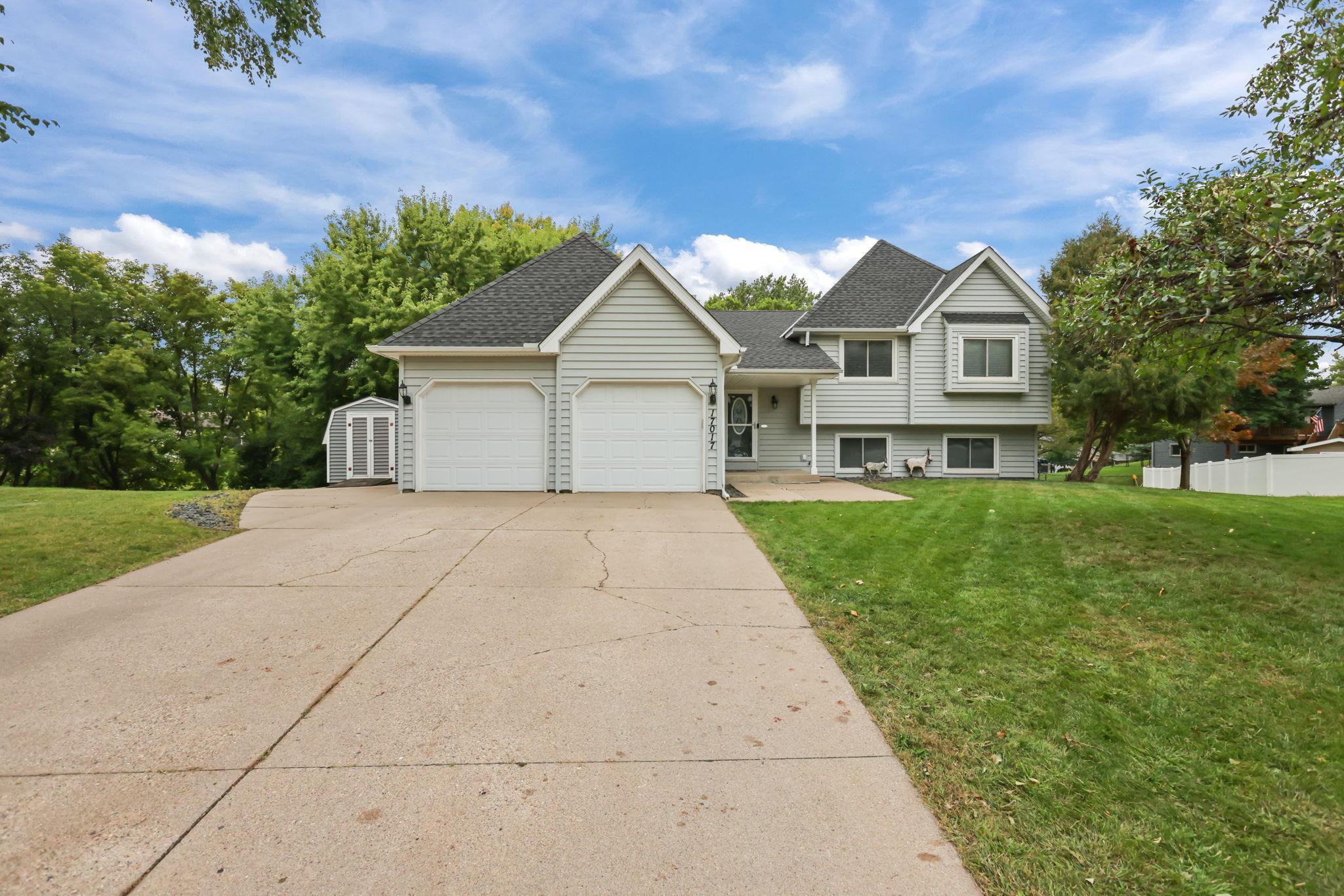 17017 Glencoe Circle