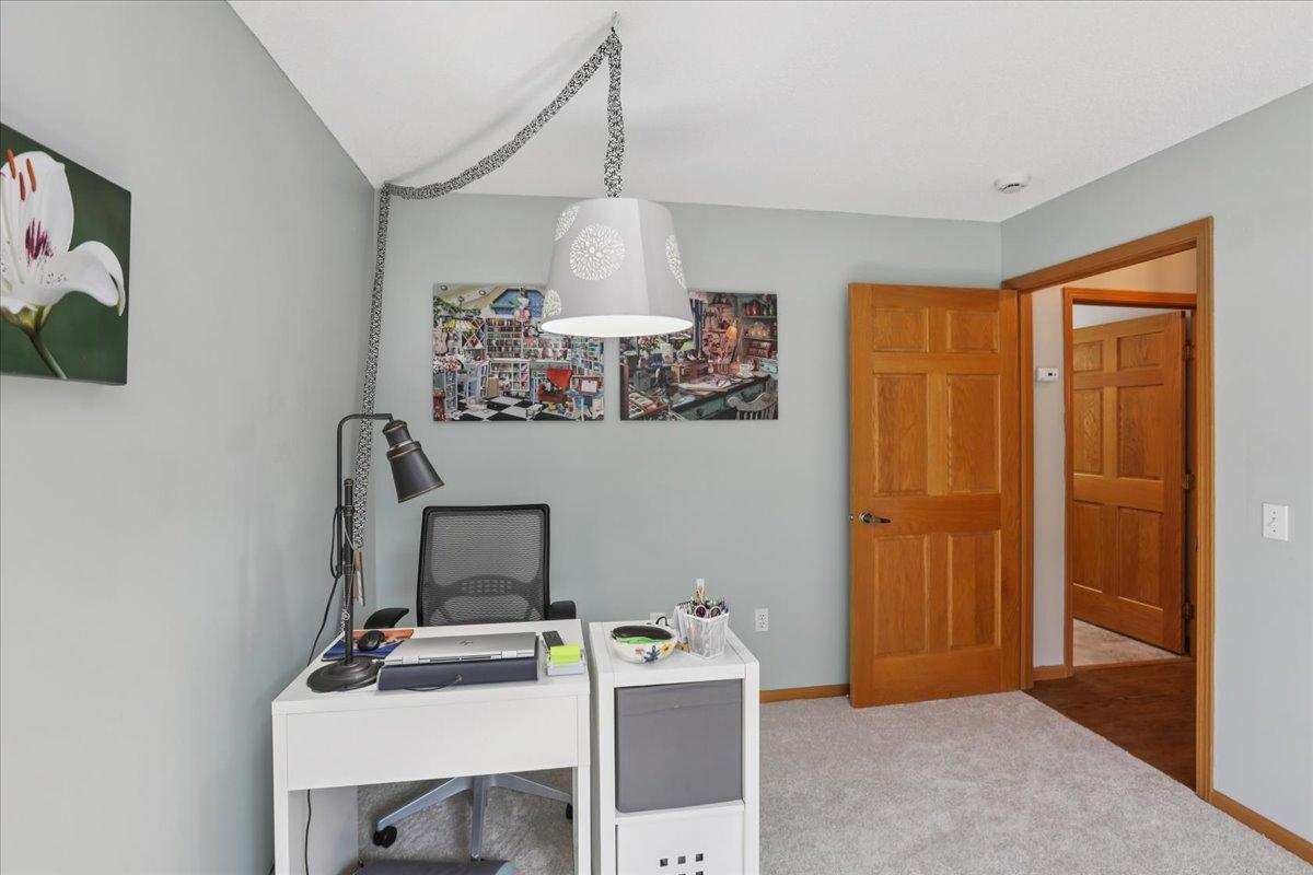 585 Markgrafs Lake Bay