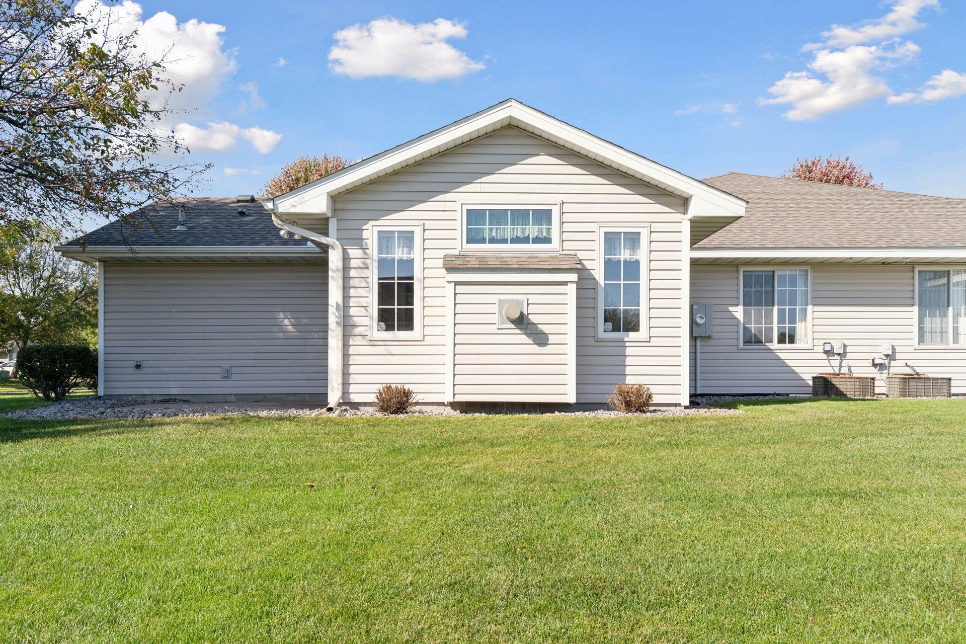 12984 Brookside Lane N