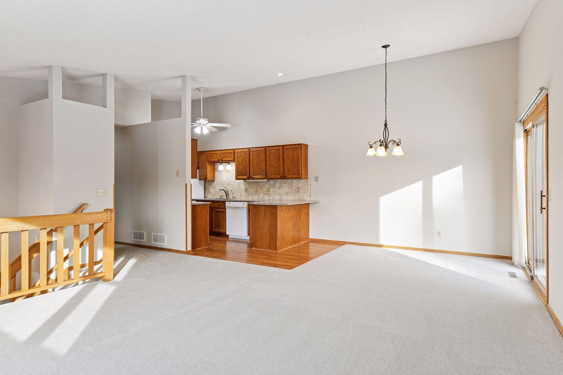 4520 Rosewood Lane N