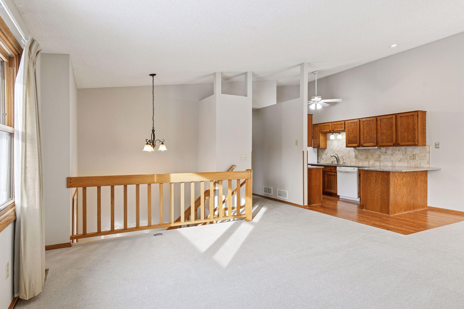 4520 Rosewood Lane N