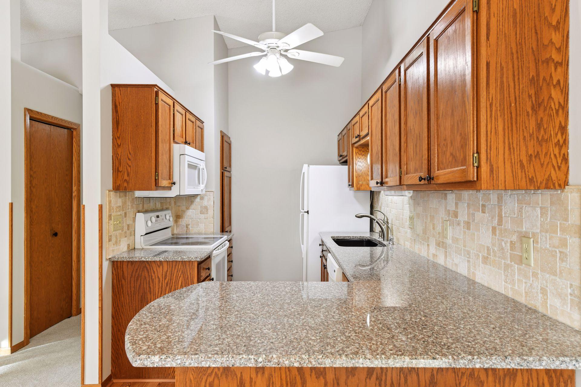 4520 Rosewood Lane N