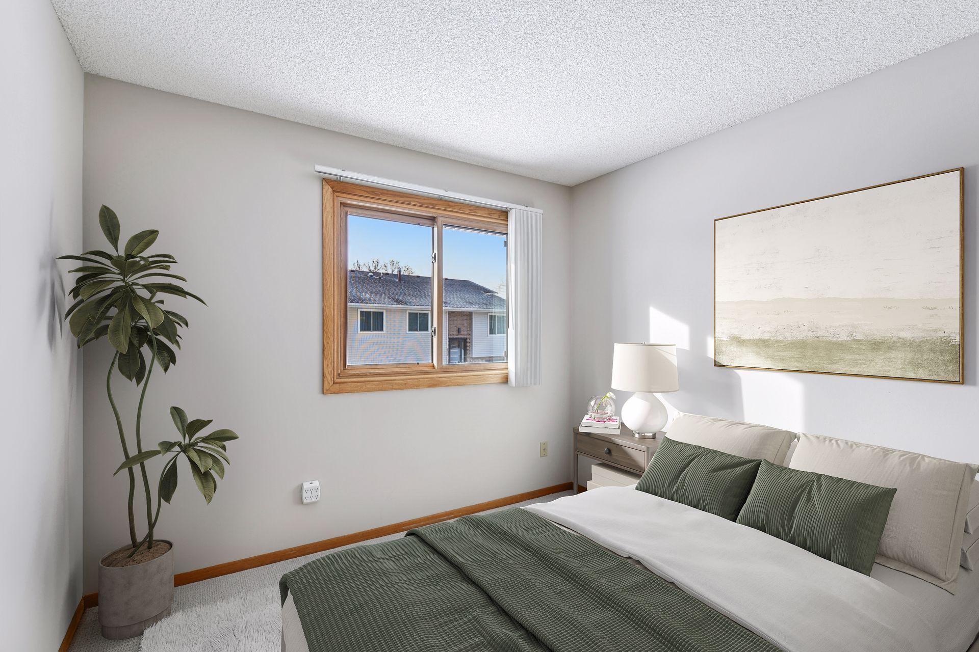 4520 Rosewood Lane N