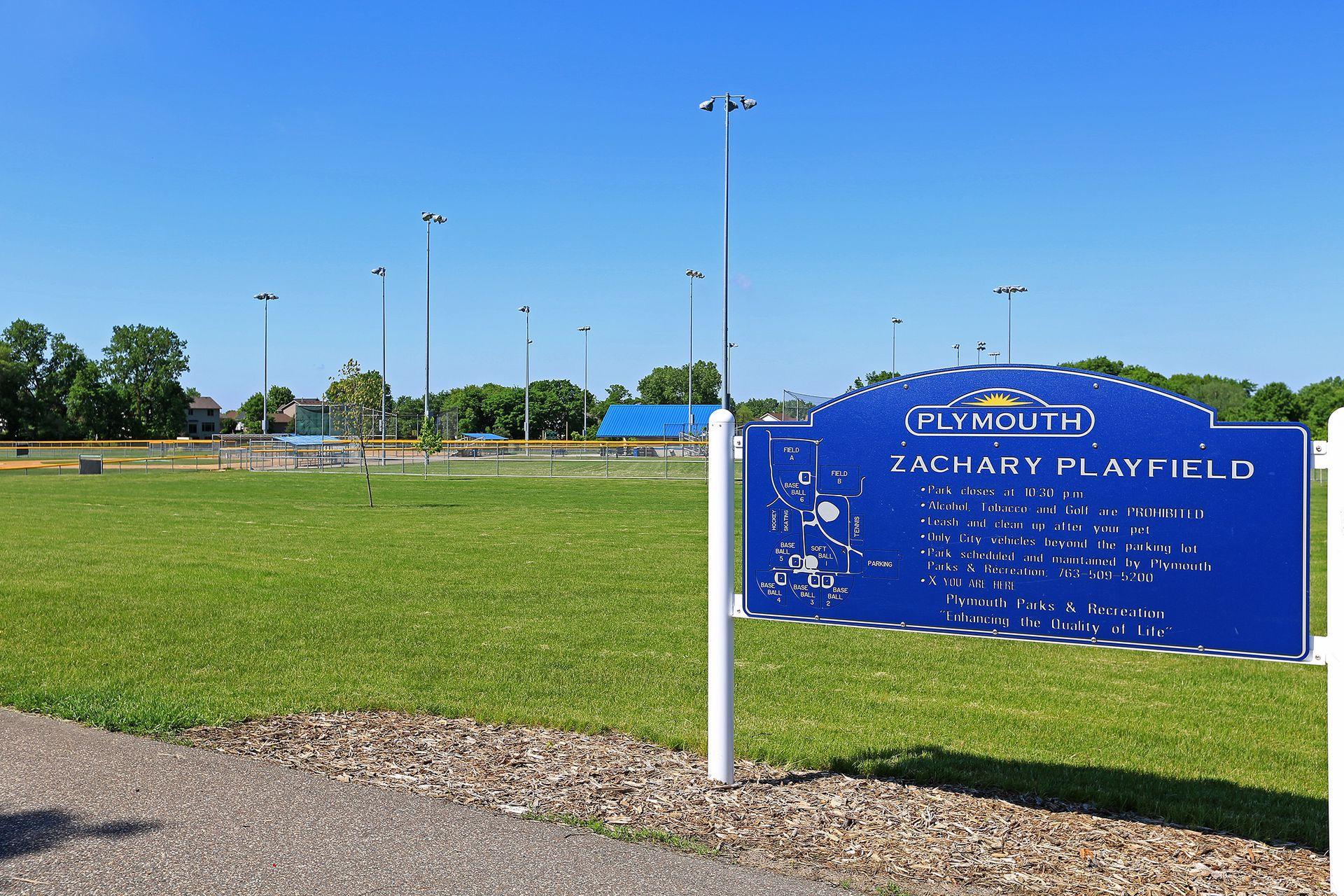 4520 Rosewood Lane N