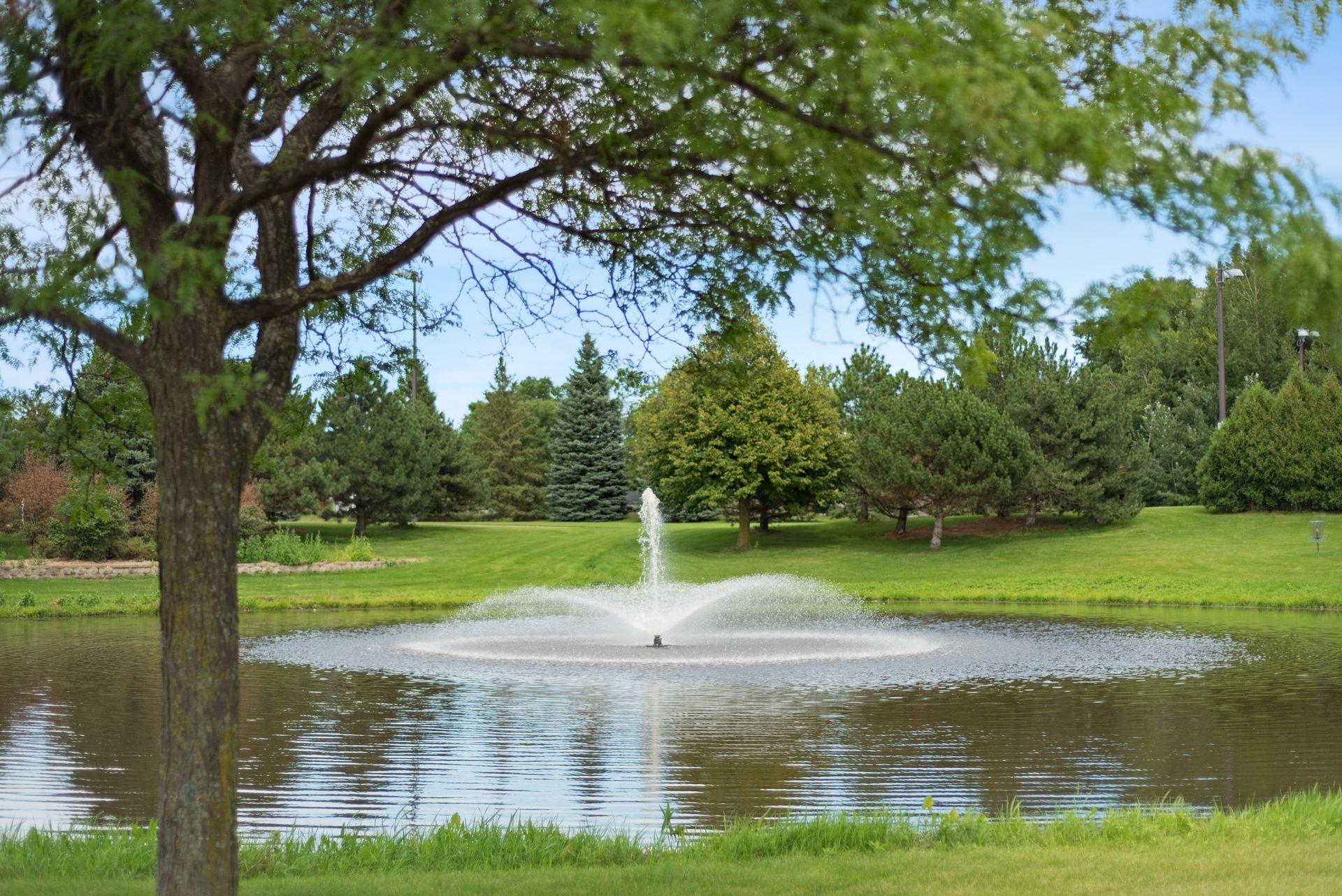 4520 Rosewood Lane N