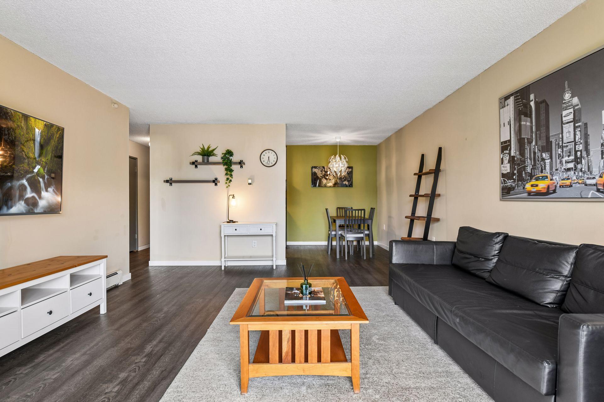 4351 Parklawn Avenue Unit: 205E