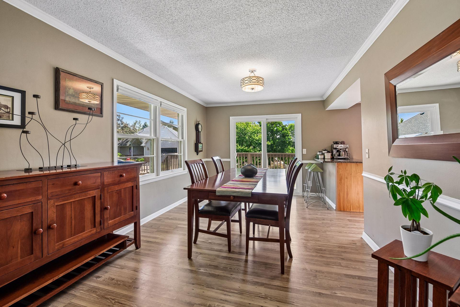 3921 Minnewashta Court