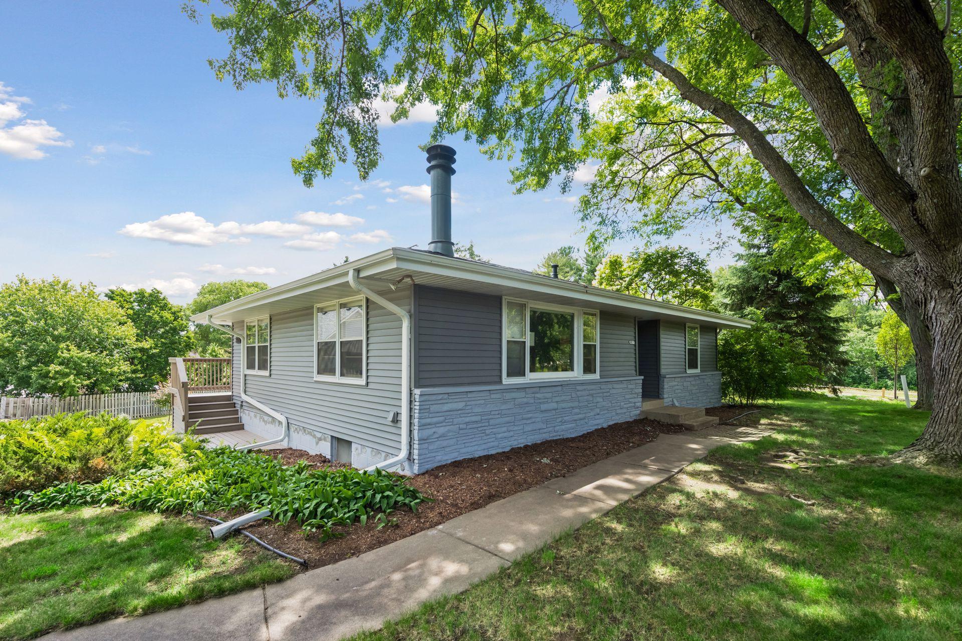 3921 Minnewashta Court