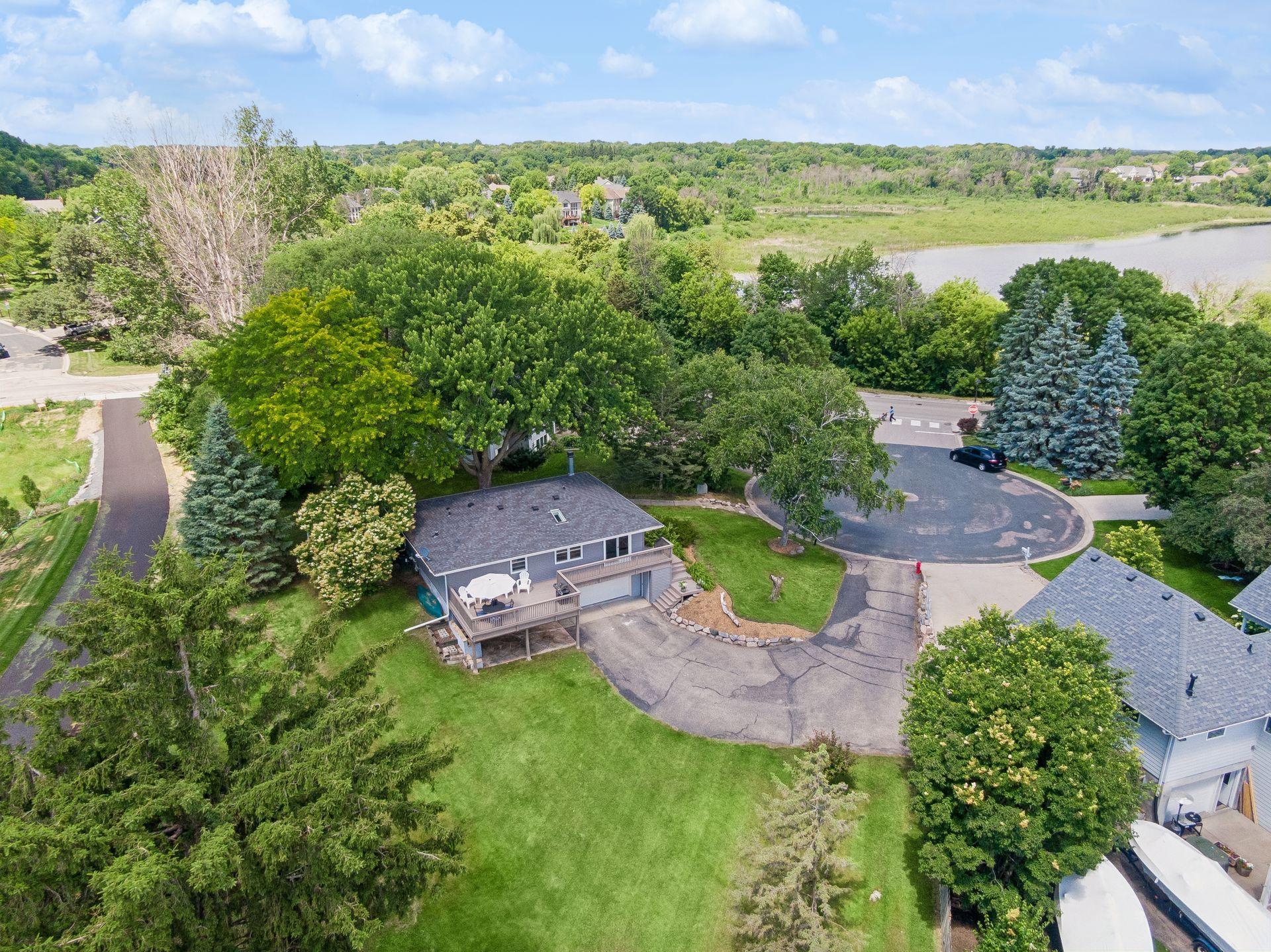 3921 Minnewashta Court