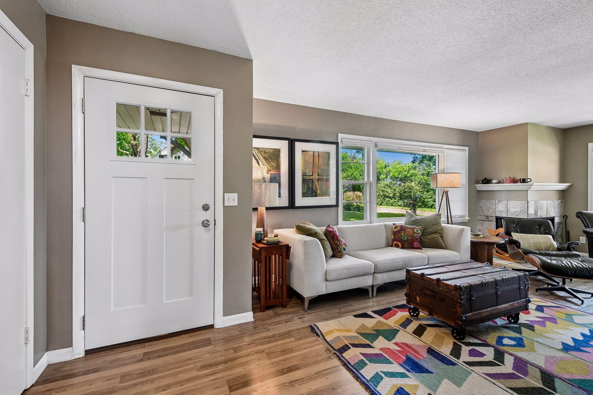 3921 Minnewashta Court