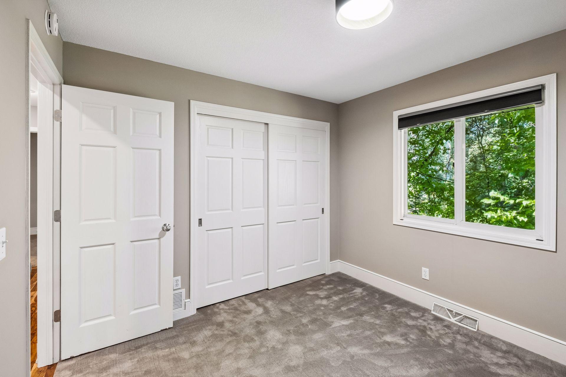 15869 Randall Lane