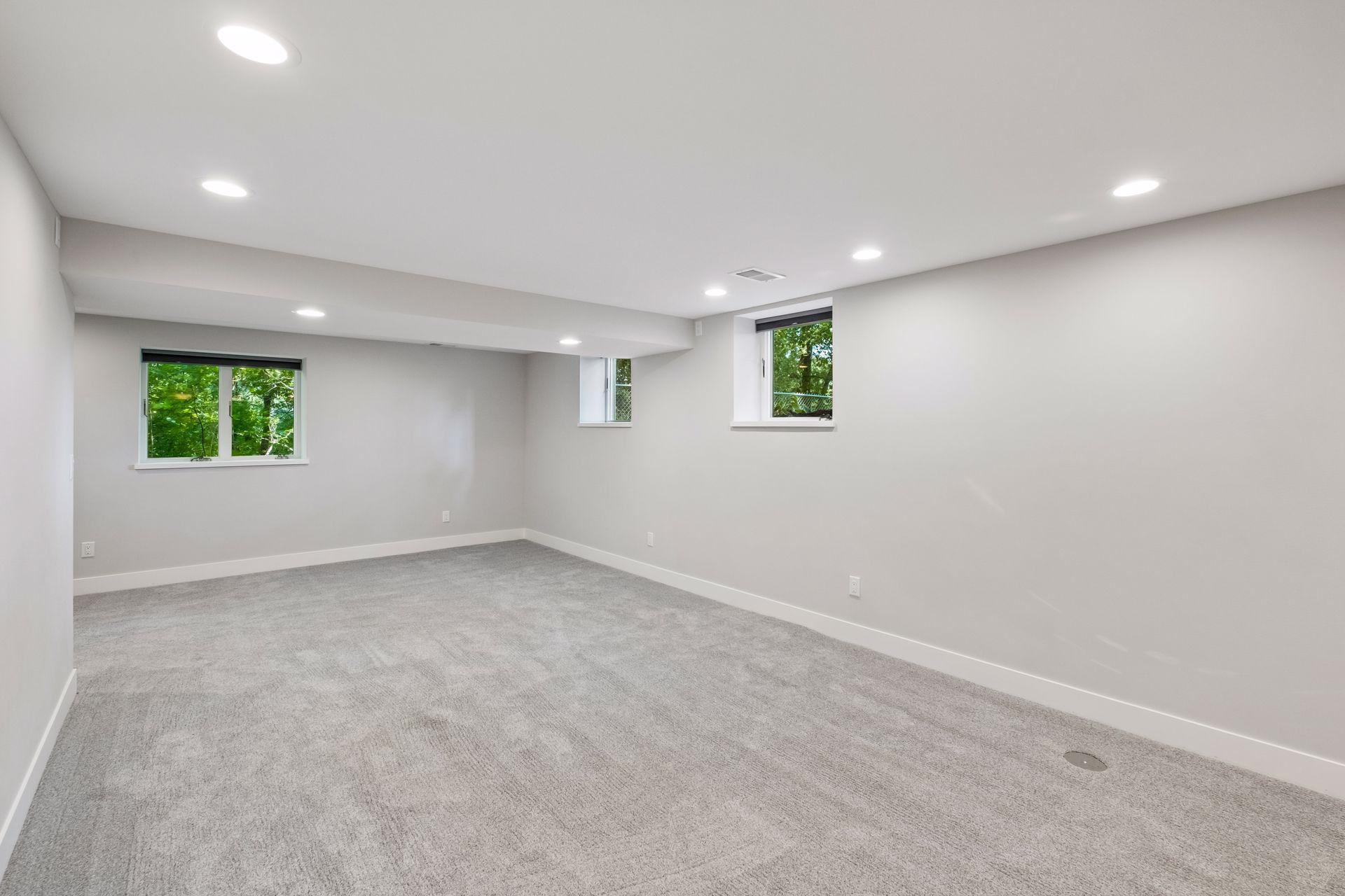 15869 Randall Lane