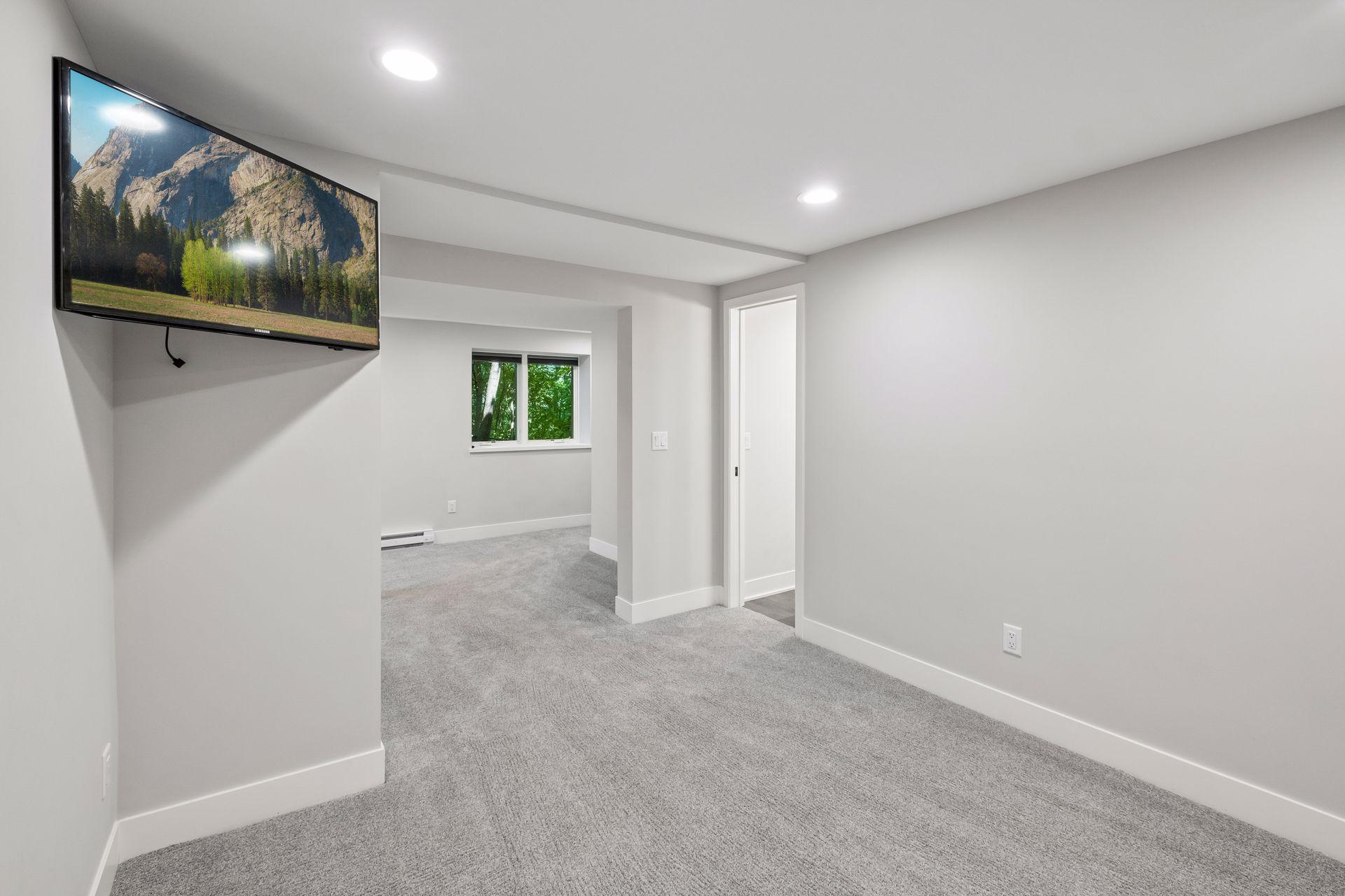 15869 Randall Lane