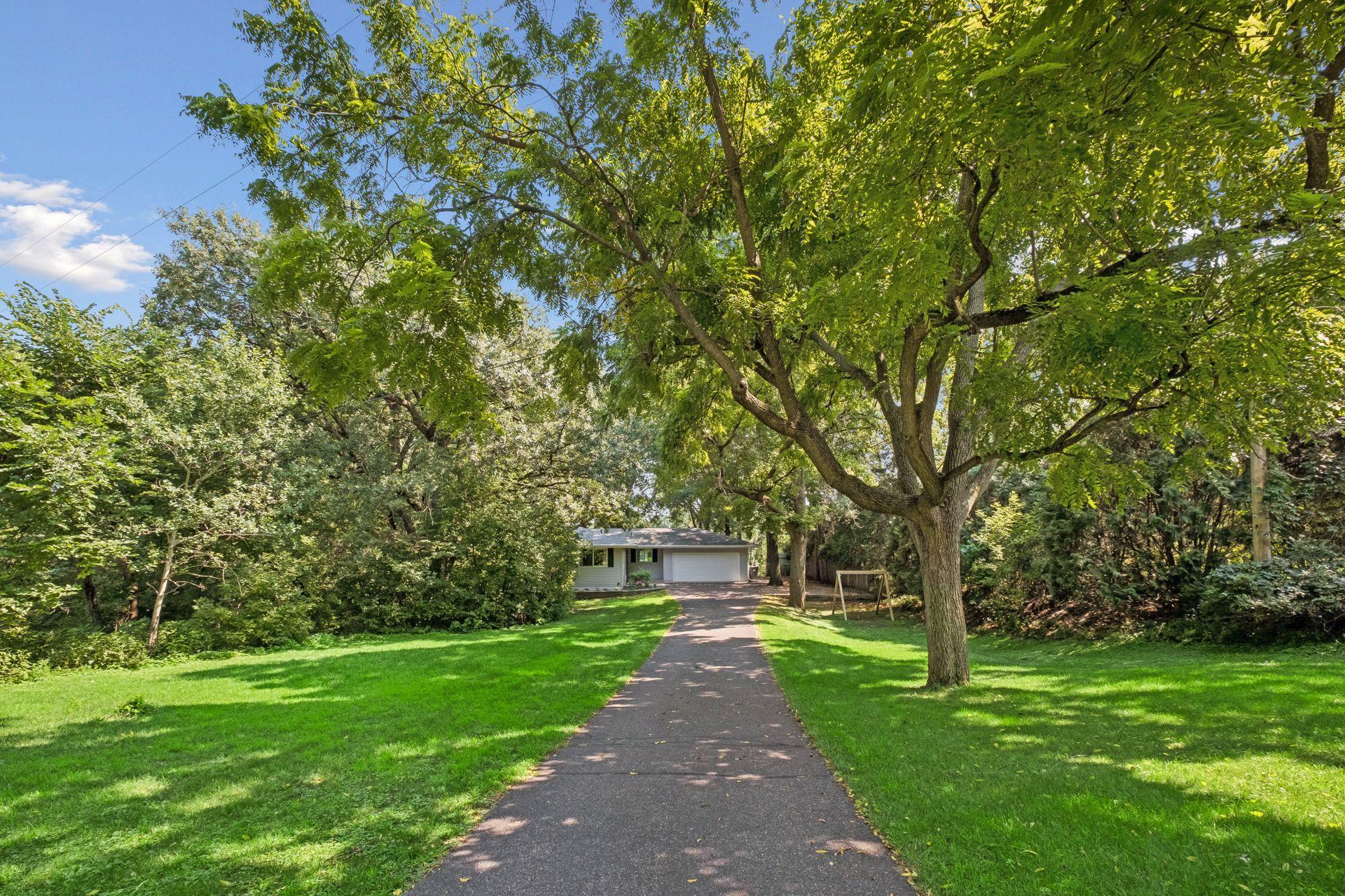 15869 Randall Lane