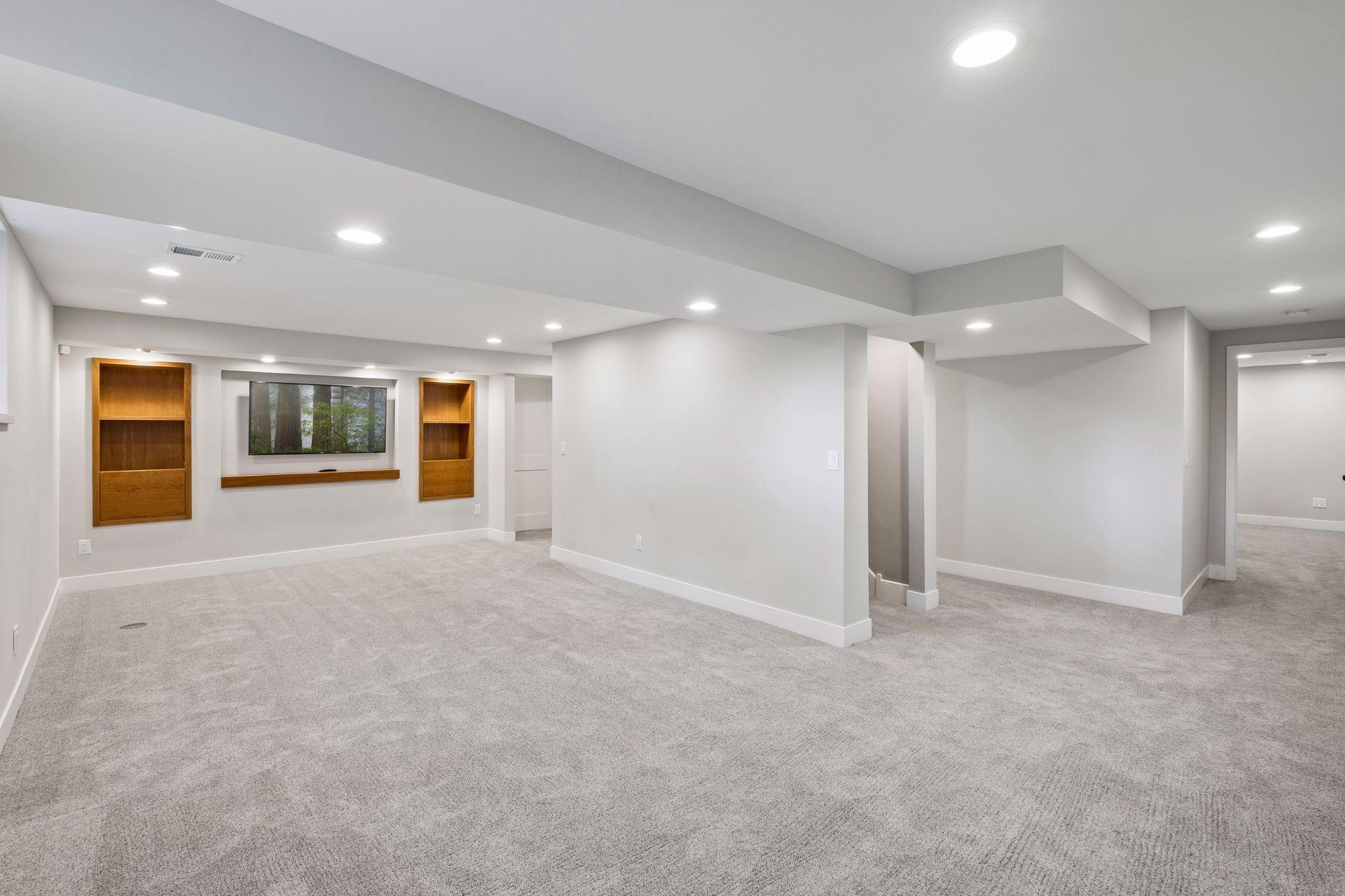 15869 Randall Lane