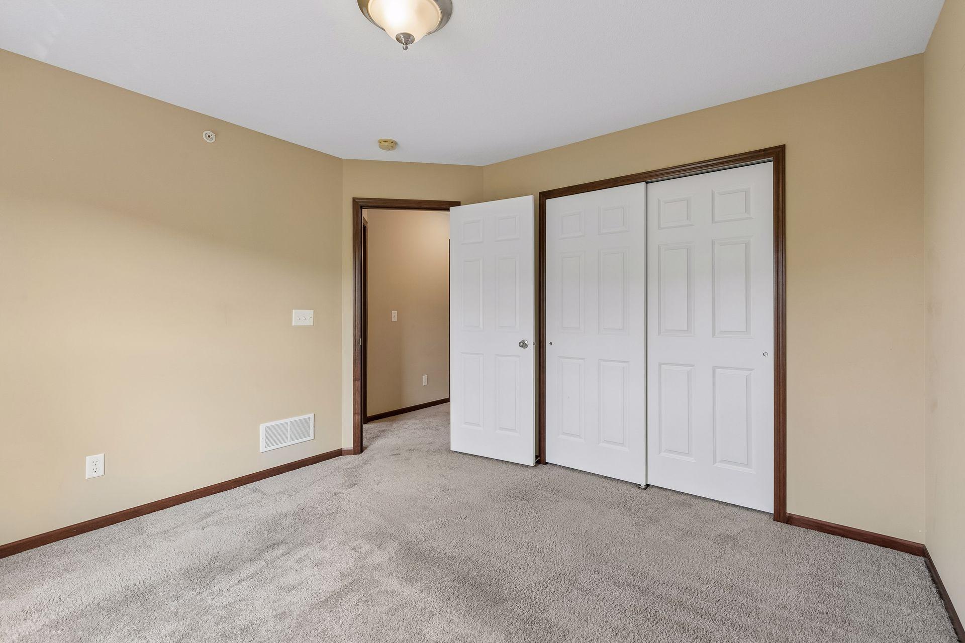 10002 Gentian Drive