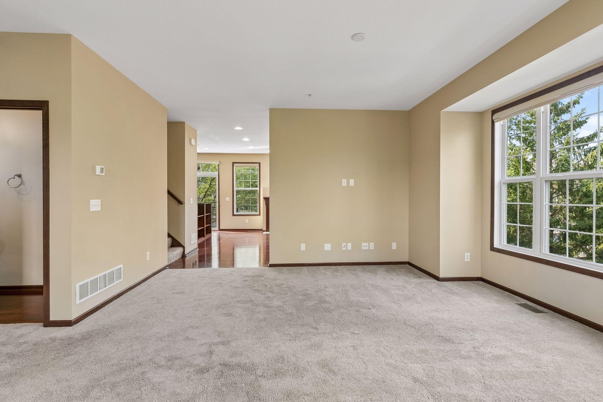 10002 Gentian Drive