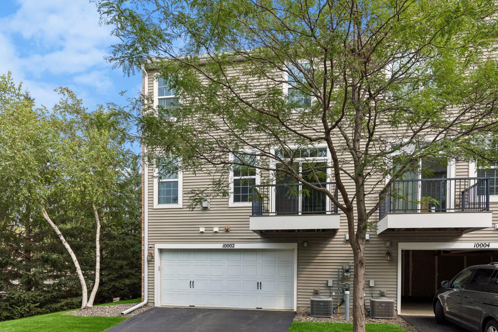 10002 Gentian Drive