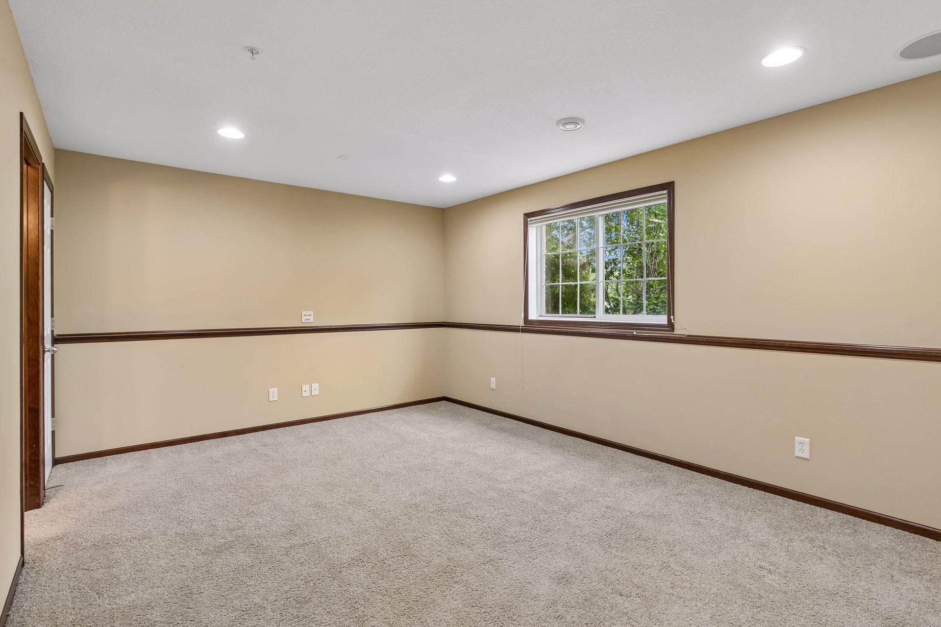 10002 Gentian Drive