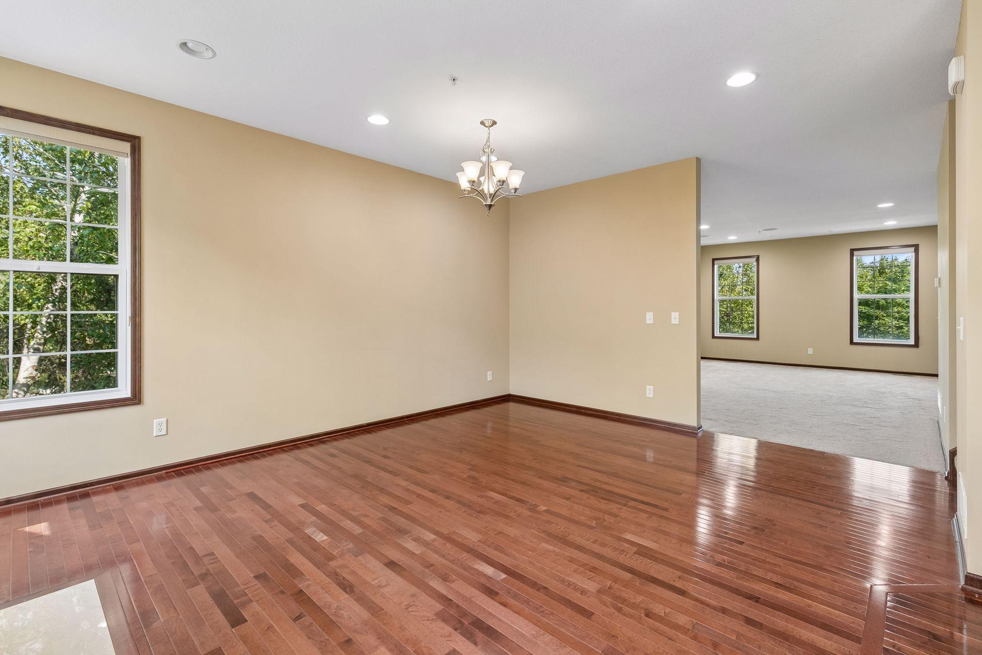10002 Gentian Drive