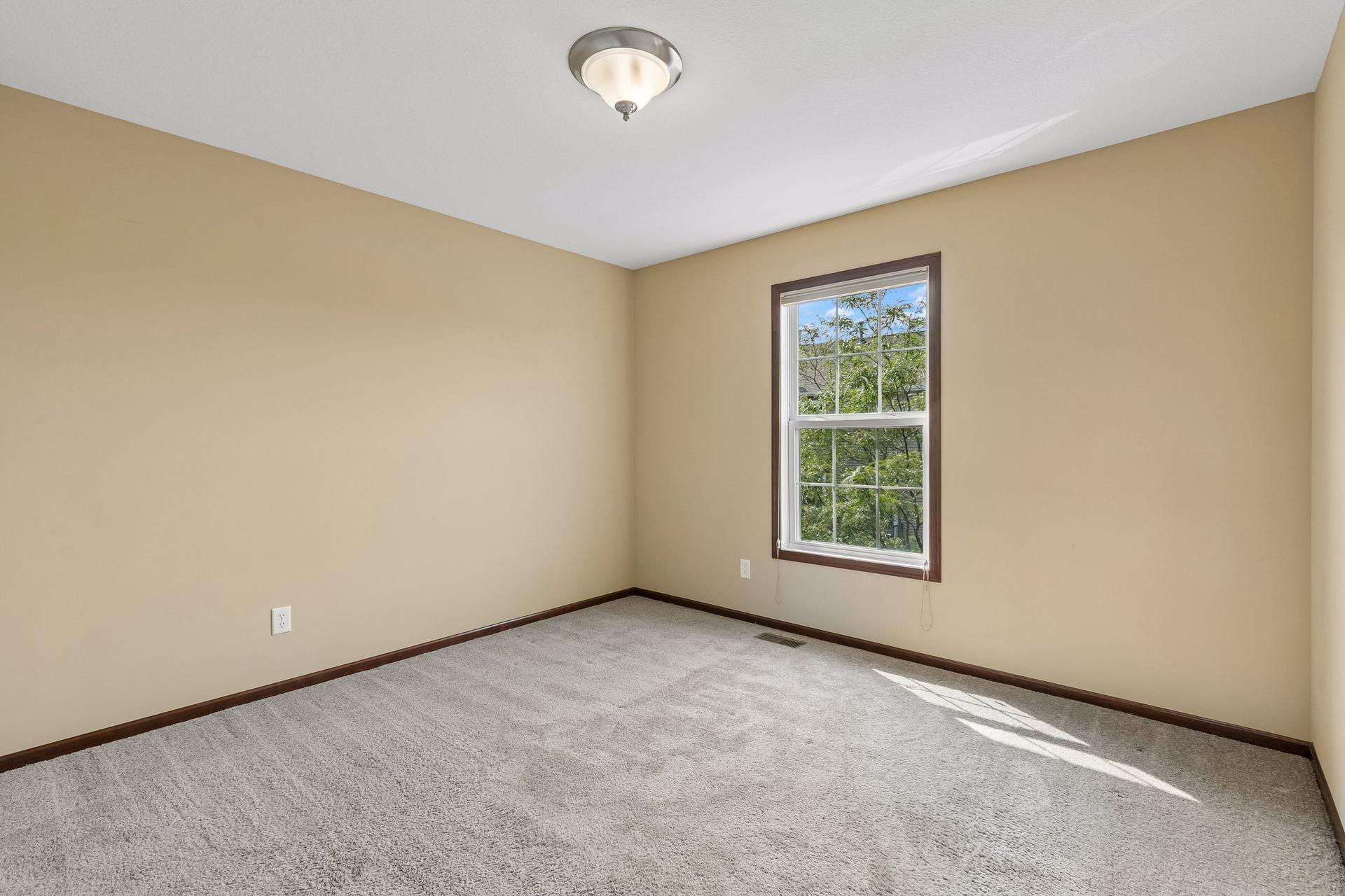10002 Gentian Drive