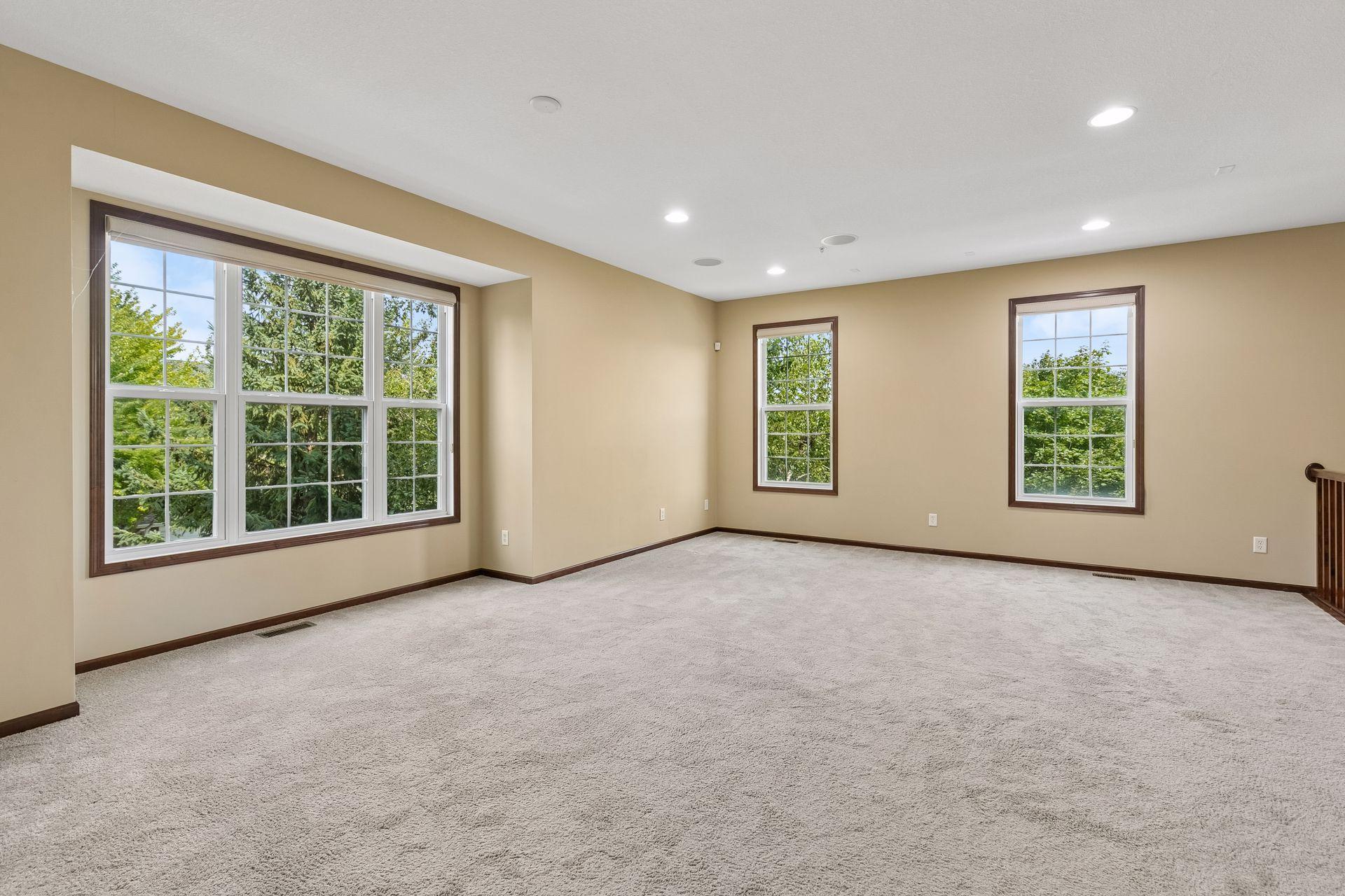 10002 Gentian Drive