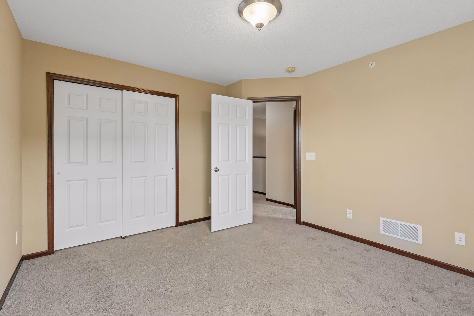 10002 Gentian Drive