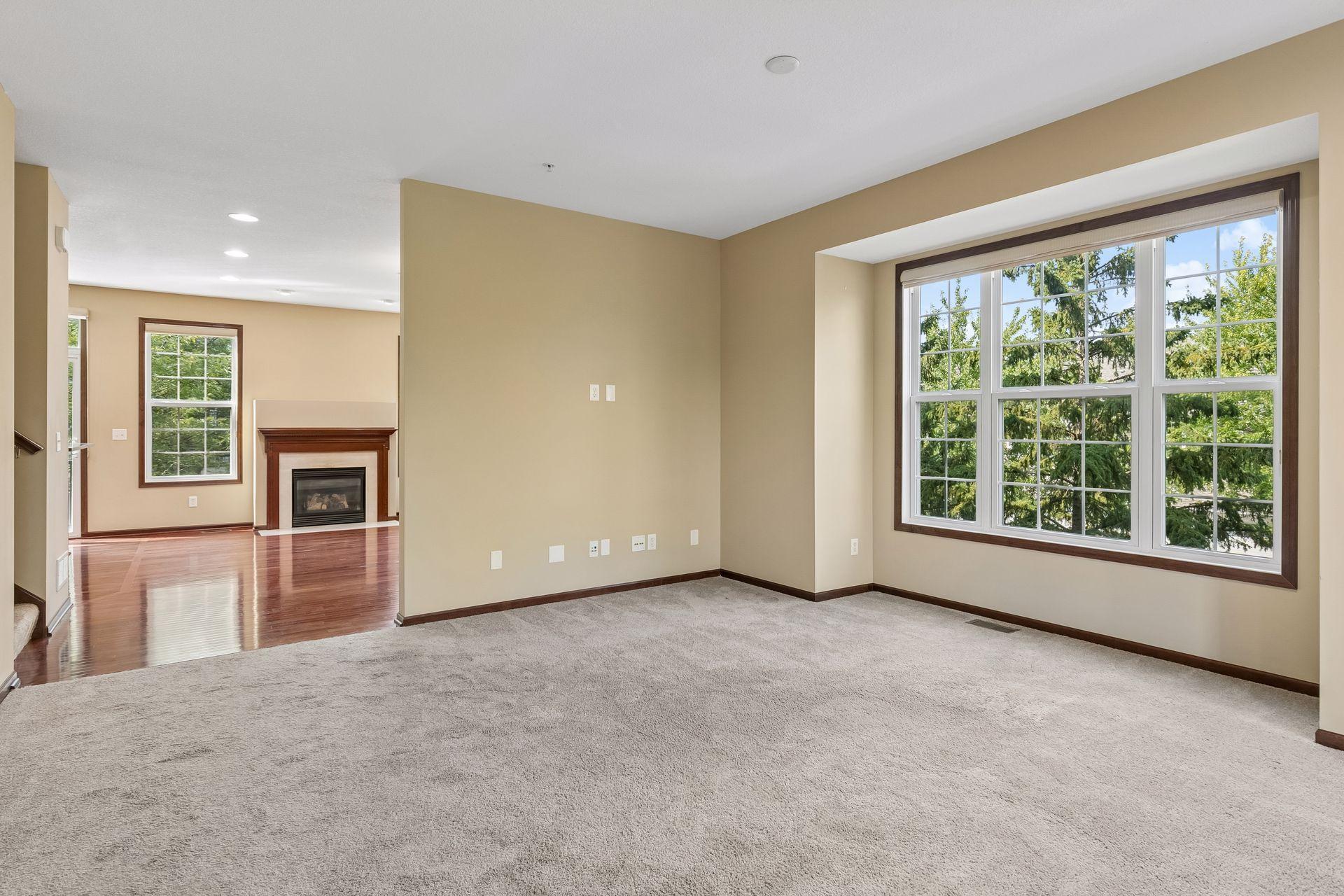 10002 Gentian Drive