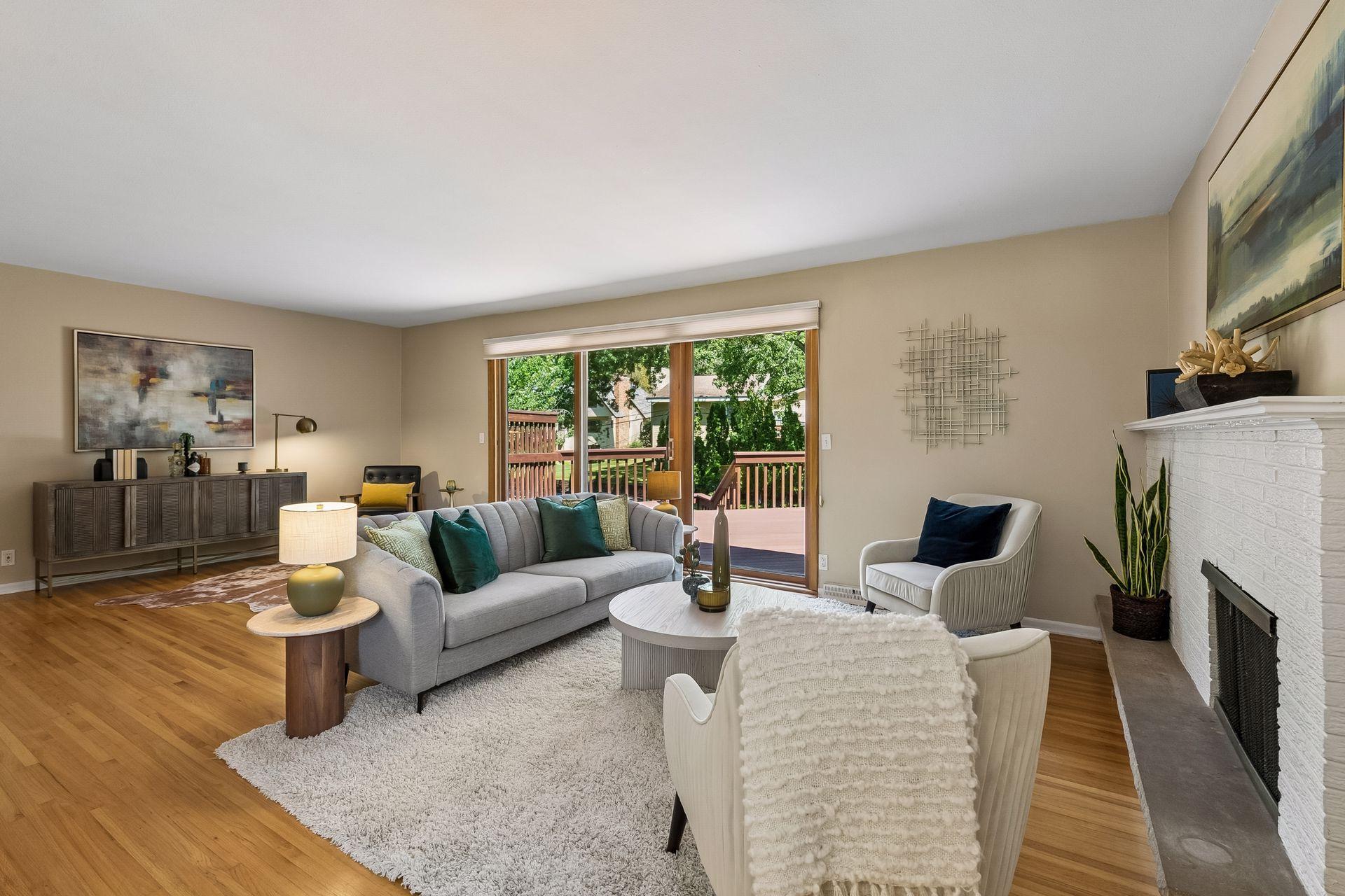6617 Naomi Drive