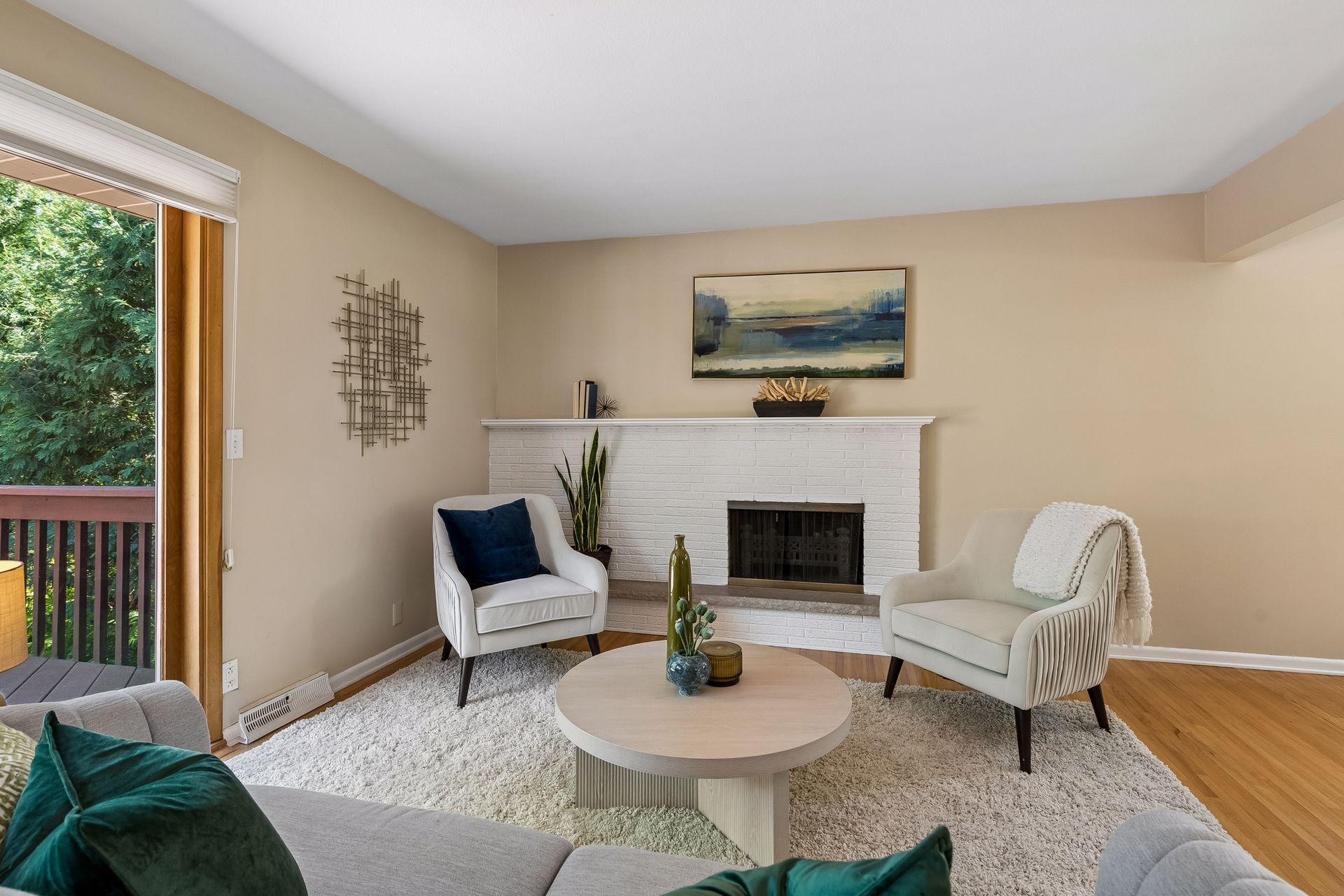 6617 Naomi Drive