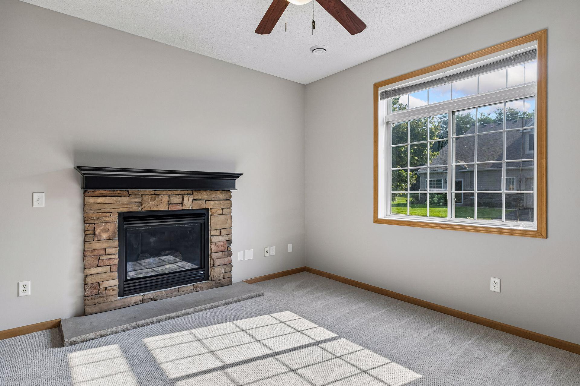 9122 Fox Court