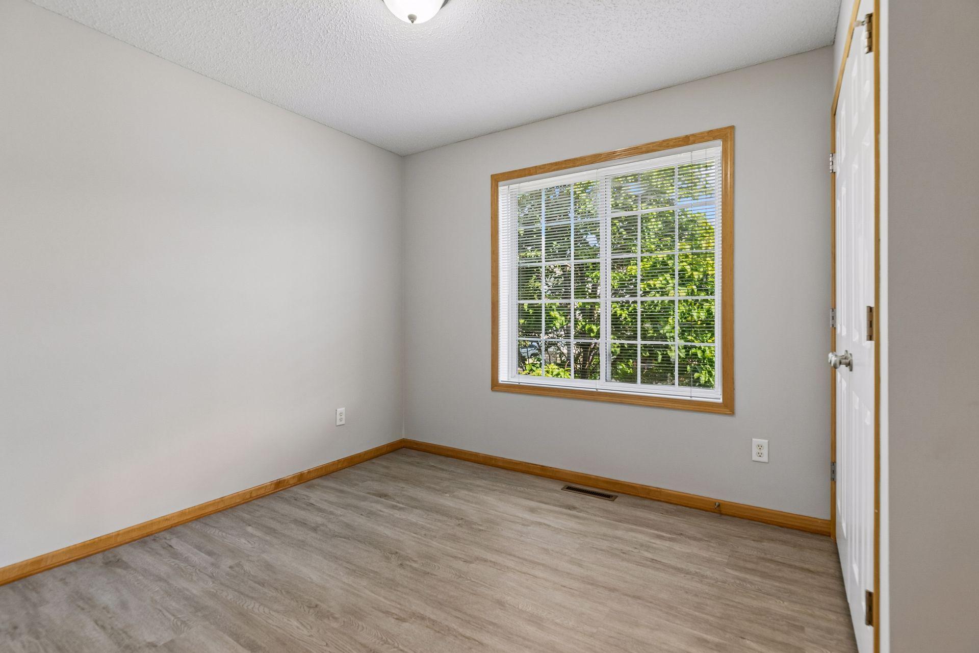 9122 Fox Court