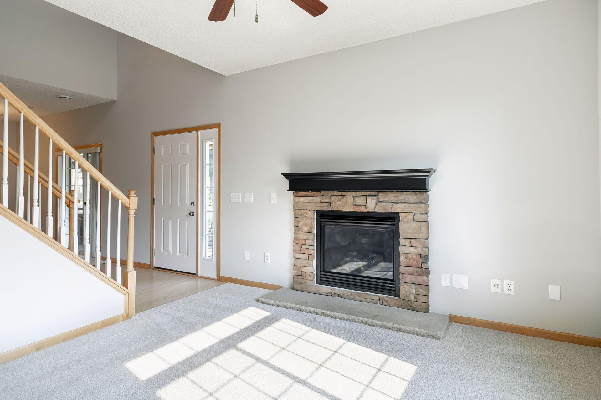 9122 Fox Court