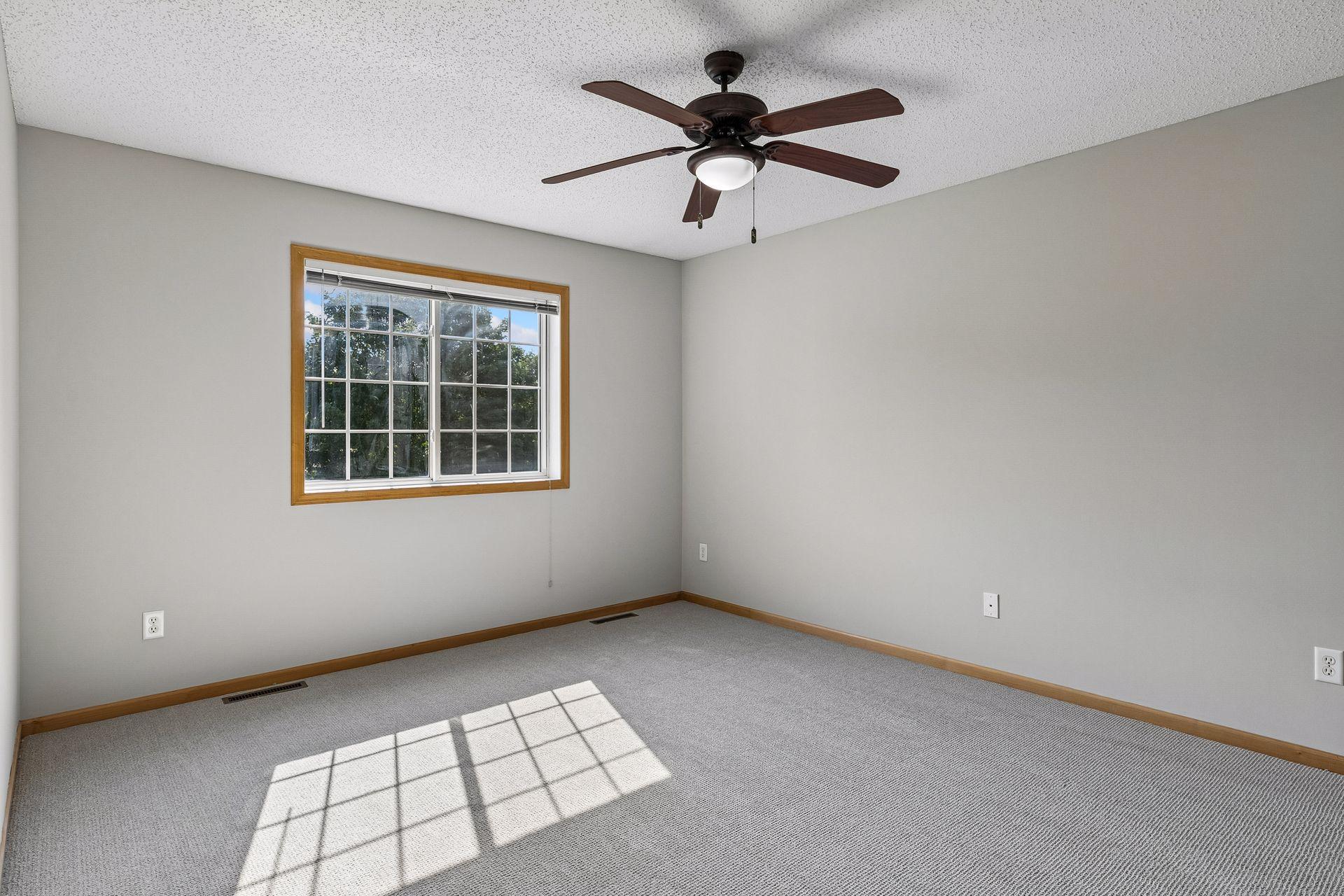 9122 Fox Court