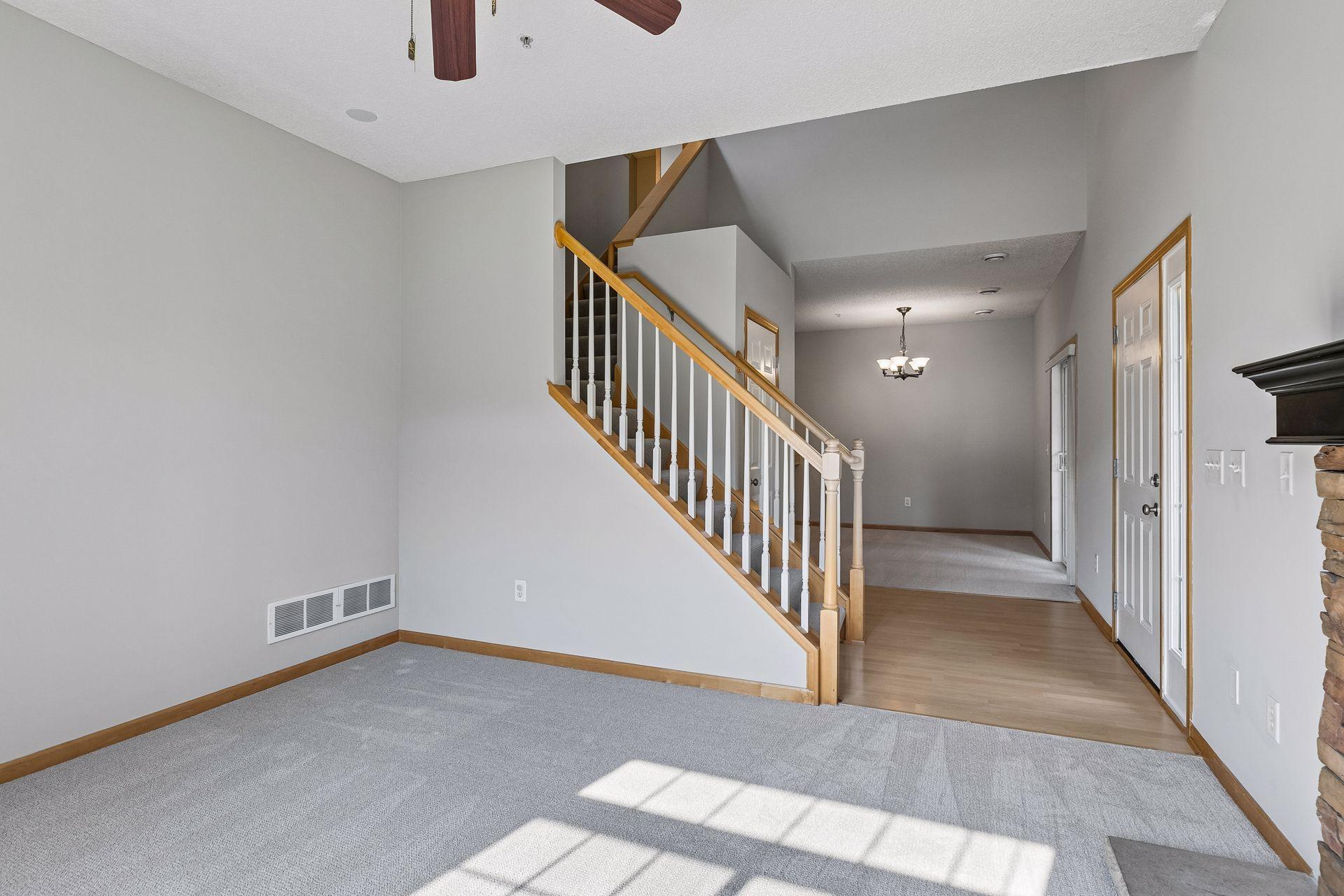 9122 Fox Court