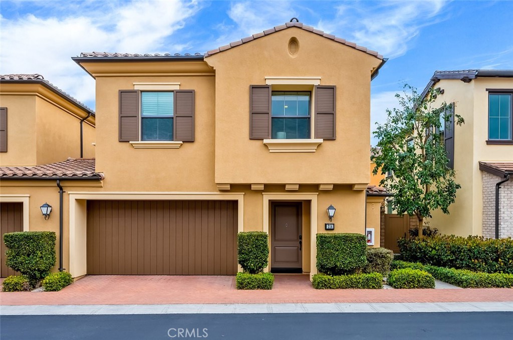 214 Crescent Moon