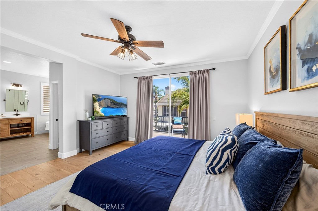 1238 Hampton Court