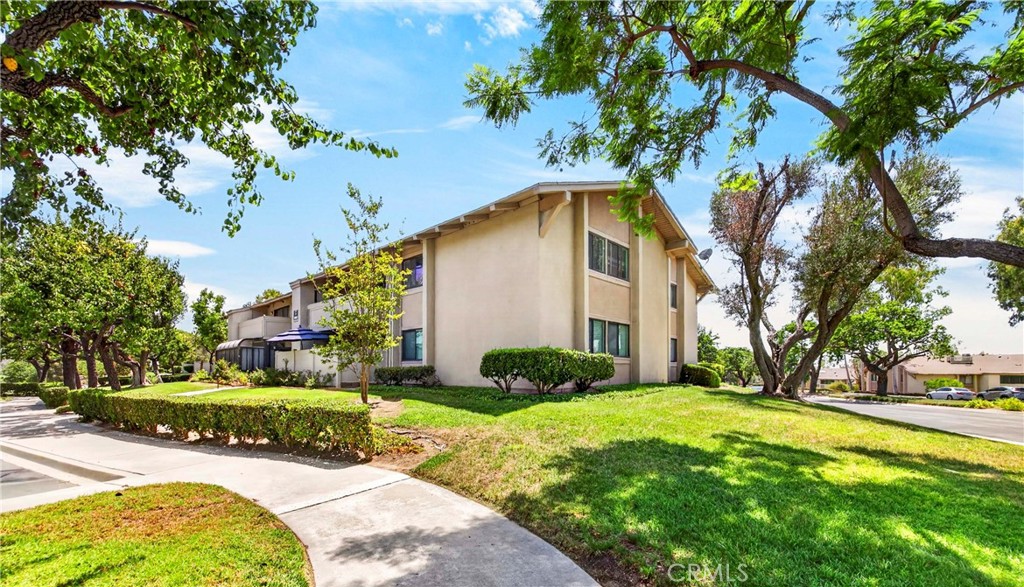 15902 Alta Vista Drive H